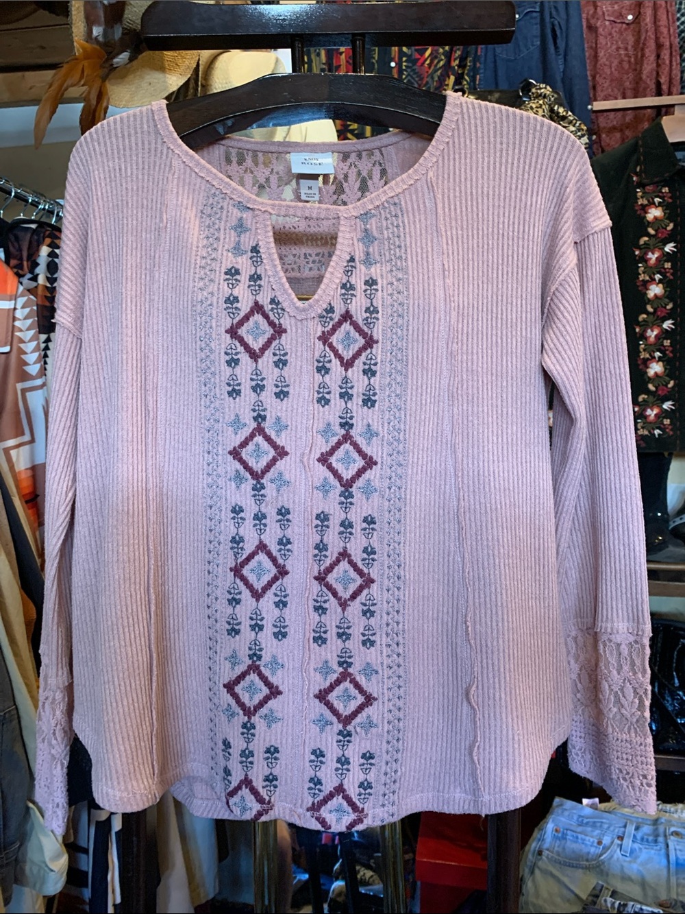 AEROSOLES Dusty Pink Embroidered Long-Sleeve Top